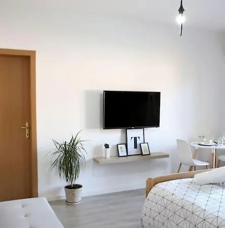 Cozy White Near New Bazaar / Center * Tirana