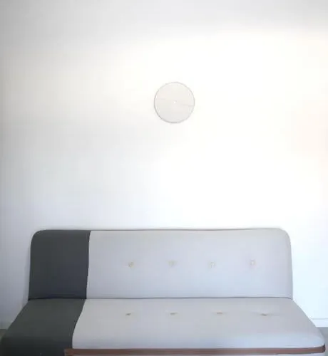 Apartment Cozy White Near New Bazaar / Center